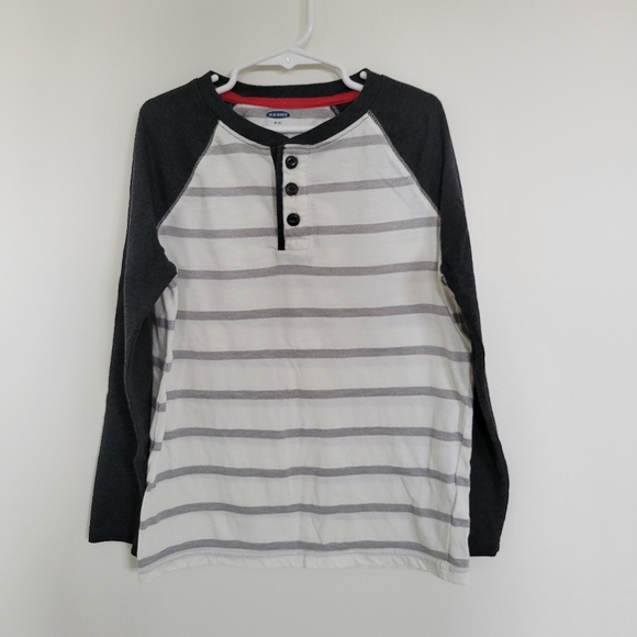Old Navy Boys T-shirt 8 Henley Crewneck Raglan Long Sleeve Stripes Gray White - Picture 1 of 4